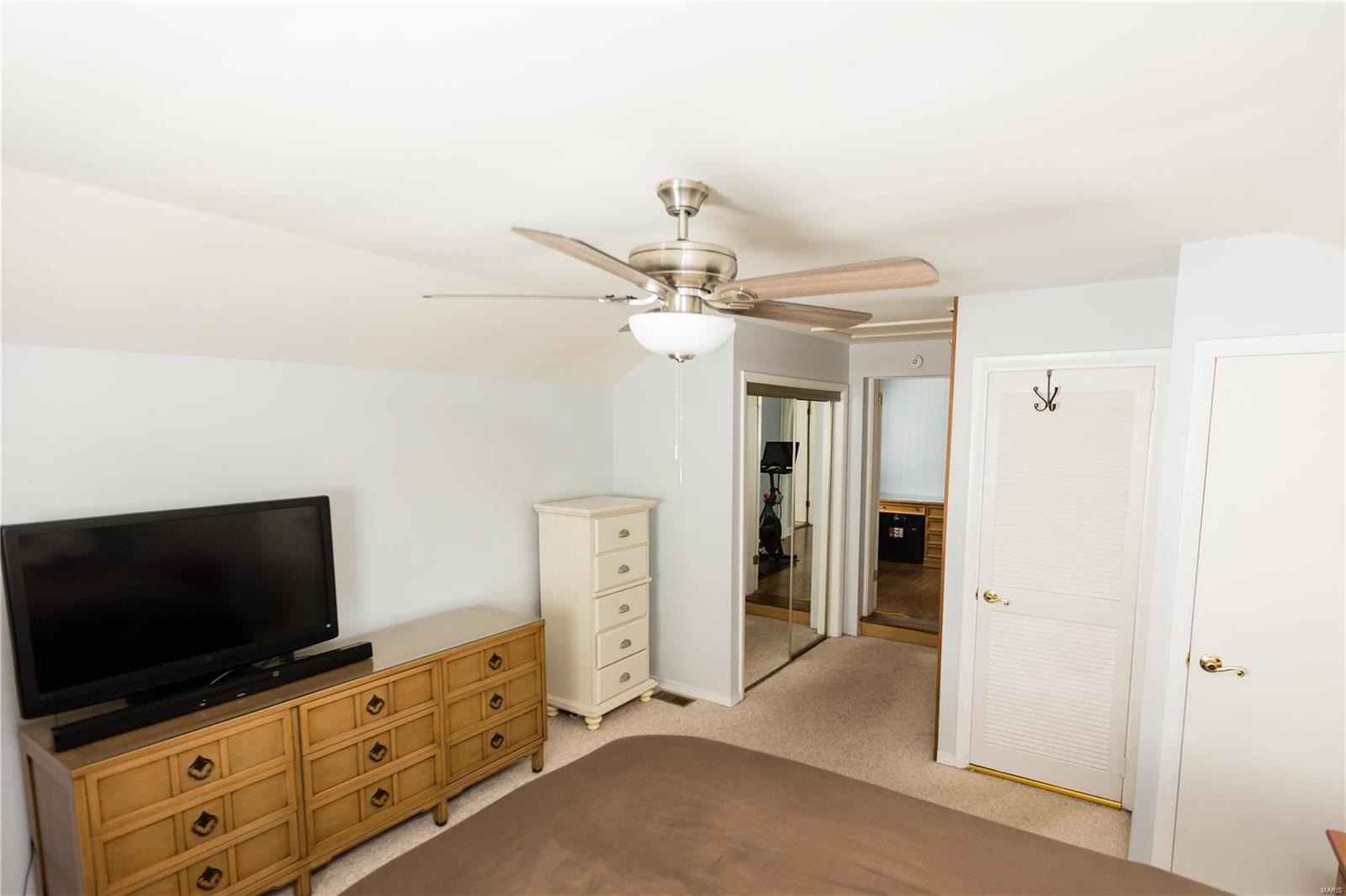 1230 North Sappington Road St. Louis, MO 63122 - Photo 11 of 34 Gallery Image 11