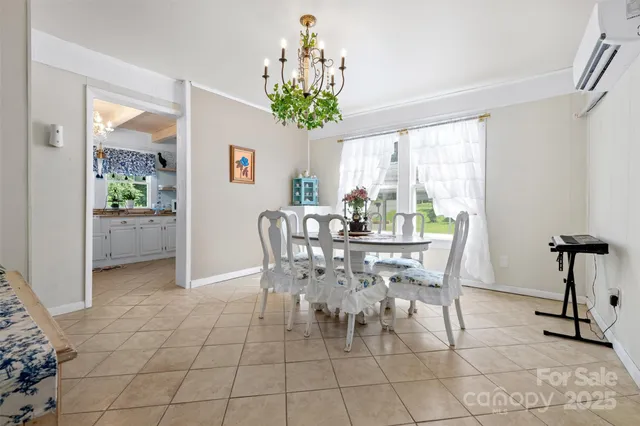 $275,000 | 1231 Caldwell Place Northwest, Lenoir, NC 28645