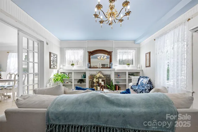 $275,000 | 1231 Caldwell Place Northwest, Lenoir, NC 28645