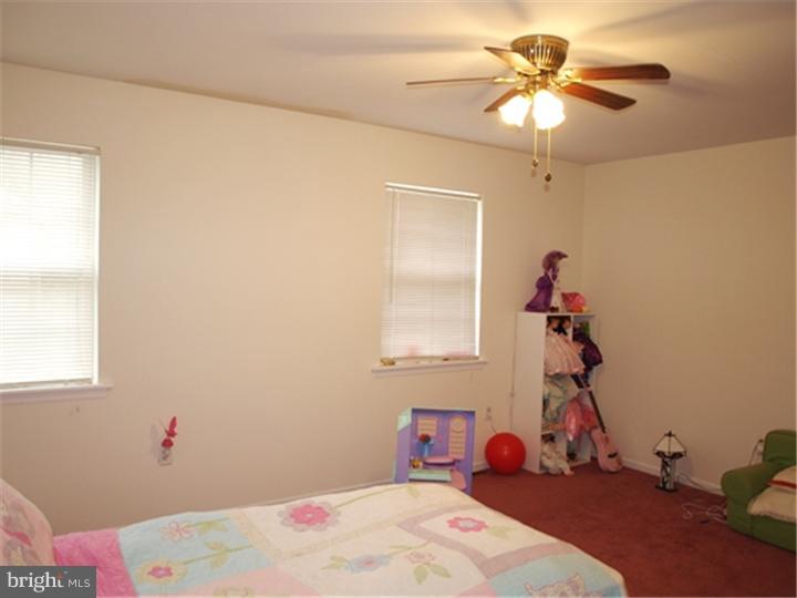 60 Stonegate Road Quakertown, PA 18951 - Photo 7 of 11 Gallery Image 7