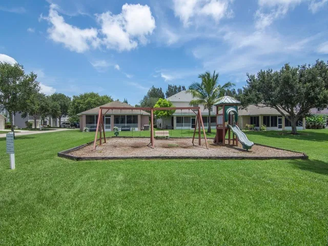 $315,000 | 1253 25th Terrace Southwest, Vero Beach, FL 32968