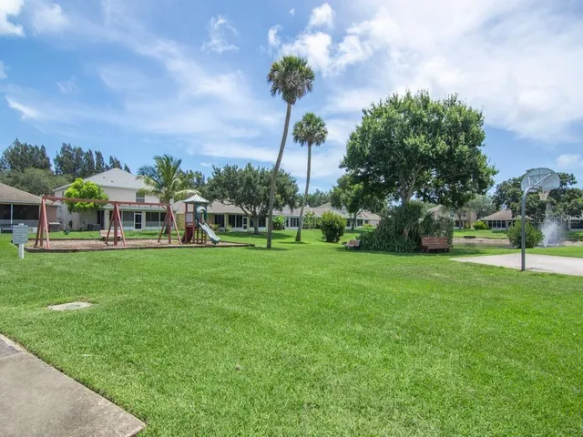 $315,000 | 1253 25th Terrace Southwest, Vero Beach, FL 32968