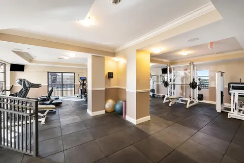 $999,000 | 2401 North Ocean Boulevard, Unit 702, Fort Lauderdale, FL 33305