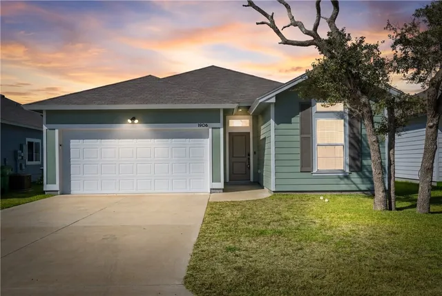 $269,900 | 1906 Shellbank Avenue, Aransas Pass, TX 78336