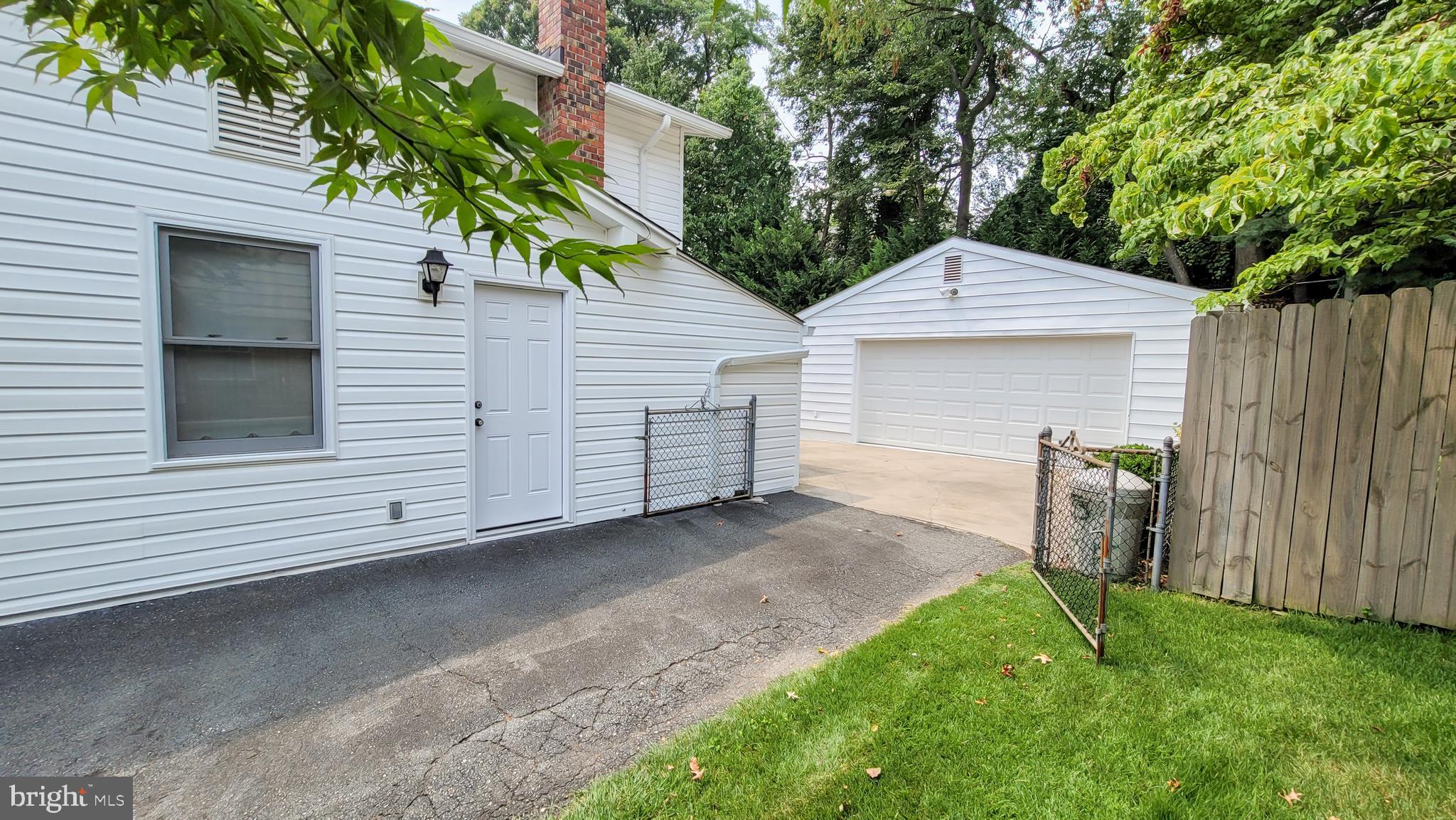 13100 Tamarack Road Silver Spring, MD 20904 - Photo 20 of 47