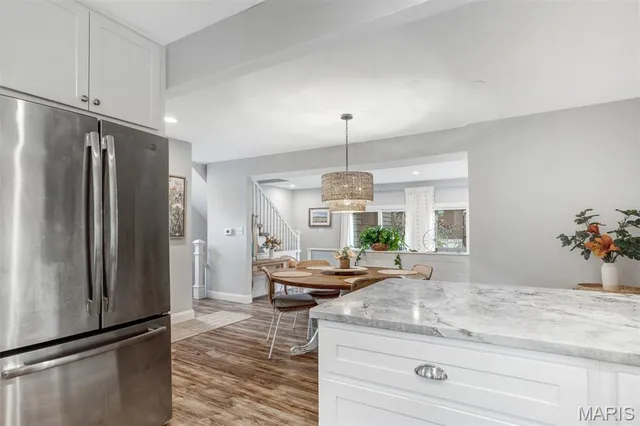 $349,000 | 2005 Meadowtree Lane, Kirkwood, MO 63122