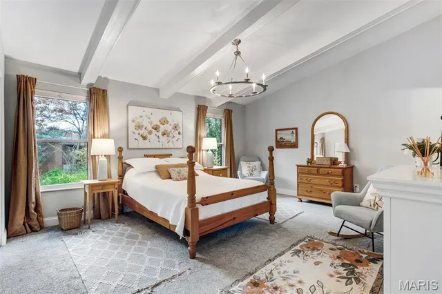 $349,000 | 2005 Meadowtree Lane, Kirkwood, MO 63122