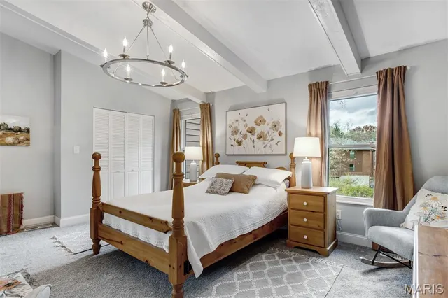 $349,000 | 2005 Meadowtree Lane, Kirkwood, MO 63122