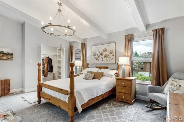 $349,000 | 2005 Meadowtree Lane, Kirkwood, MO 63122