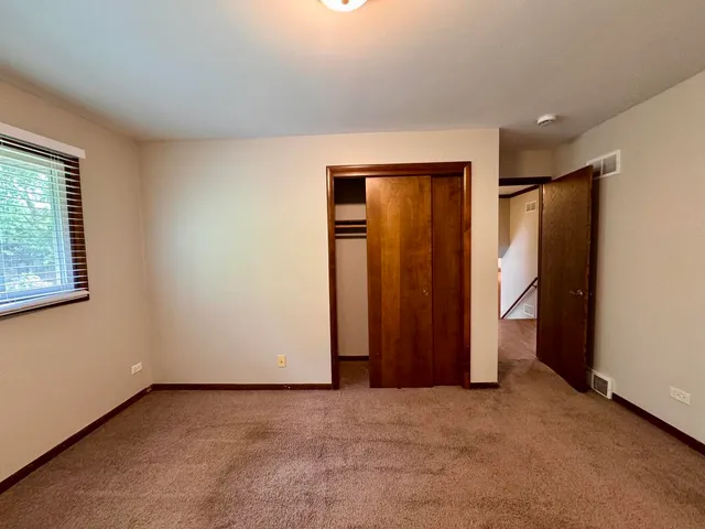 $298,000 | 17945 Maple Street, Lansing, IL 60438