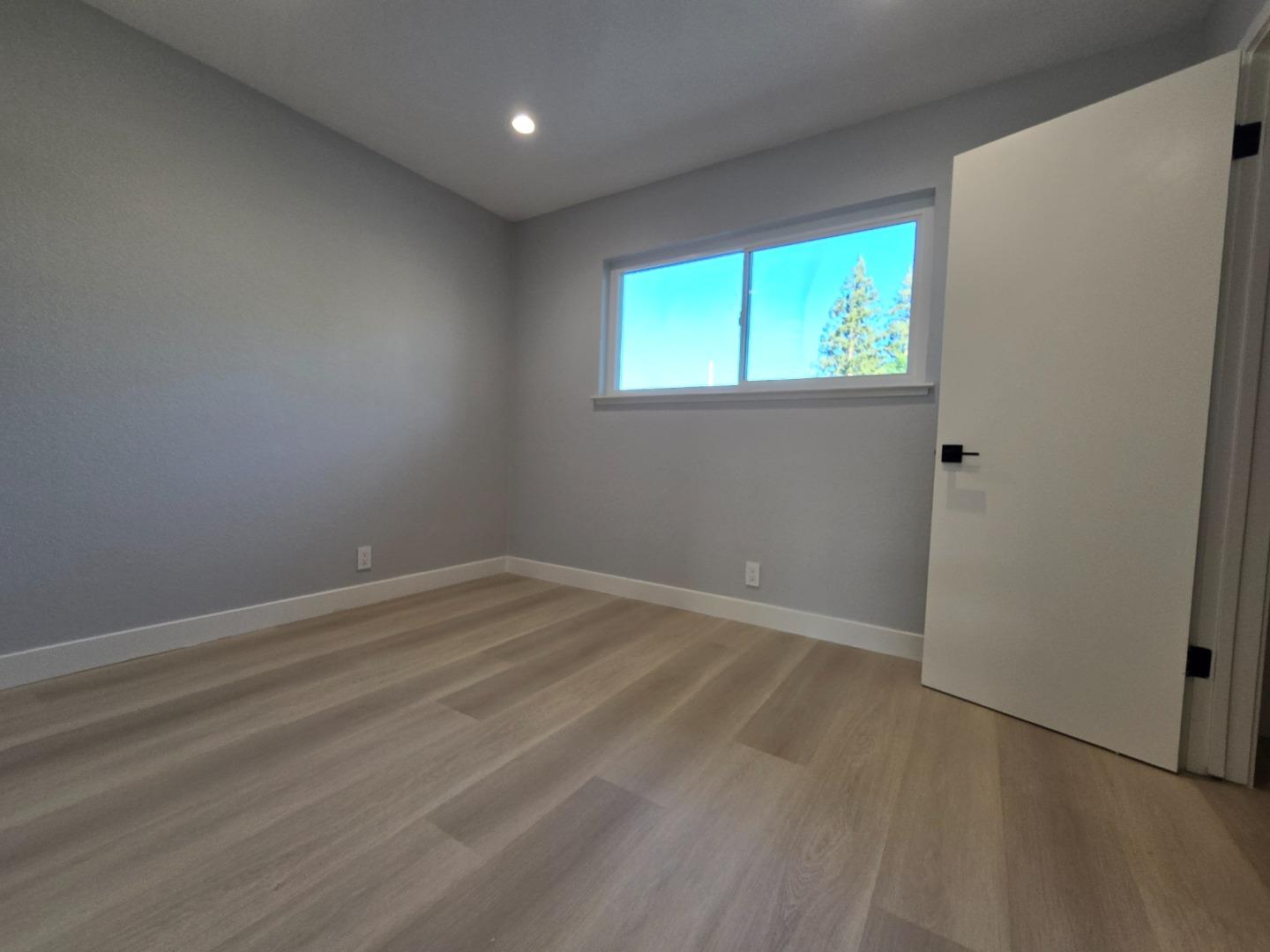 840 Quince Avenue, Unit 27 Santa Clara, CA 95051 - Photo 12 of 35