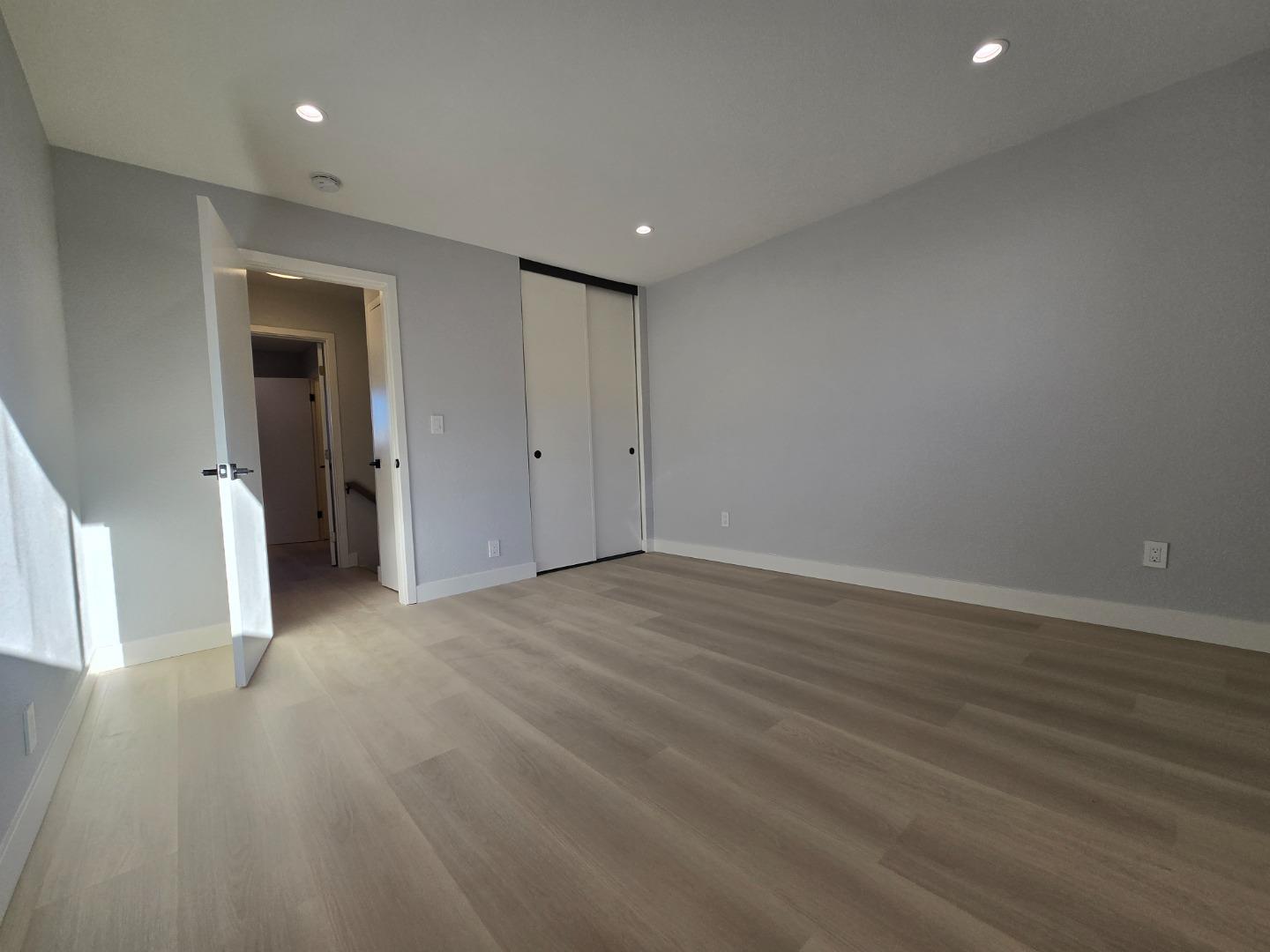 840 Quince Avenue, Unit 27 Santa Clara, CA 95051 - Photo 18 of 35