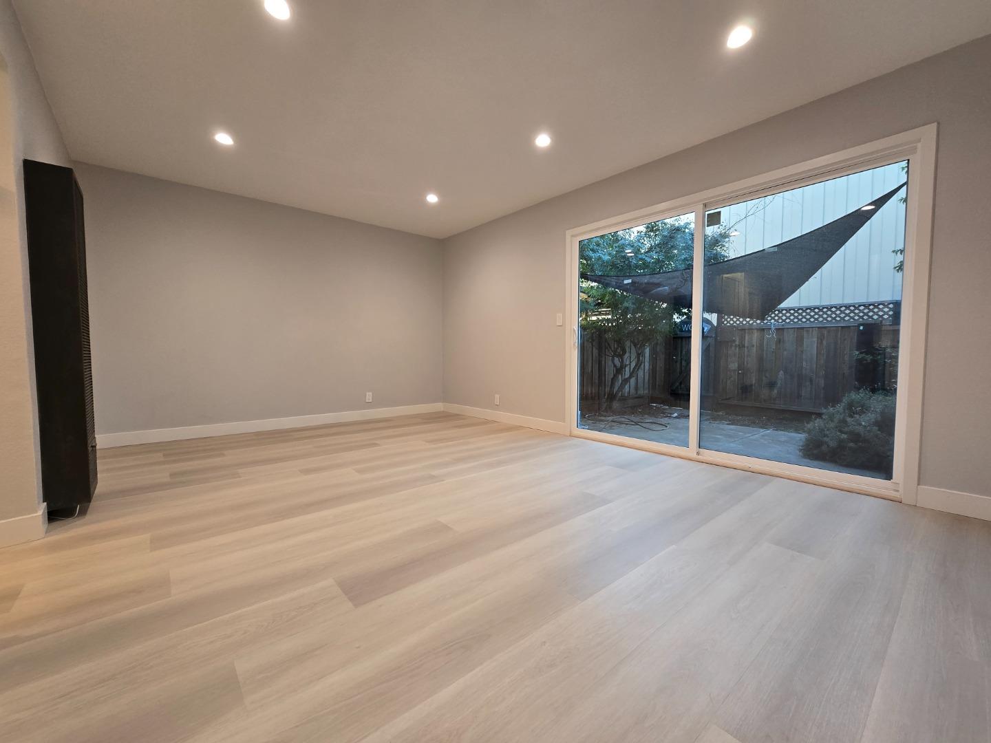 840 Quince Avenue, Unit 27 Santa Clara, CA 95051 - Photo 30 of 35