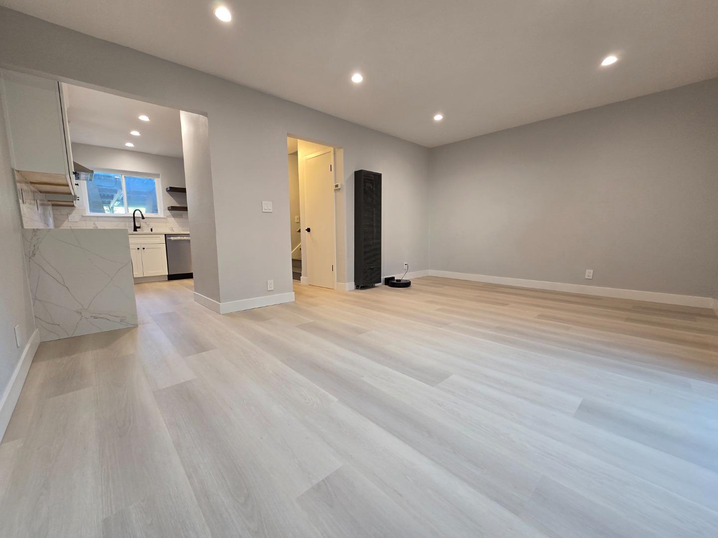 840 Quince Avenue, Unit 27 Santa Clara, CA 95051 - Photo 9 of 35