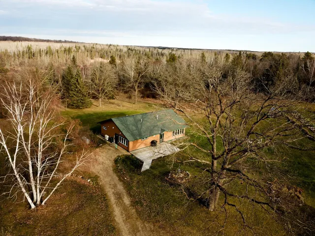 $389,000 | 21280 State 92, Bagley, MN 56621