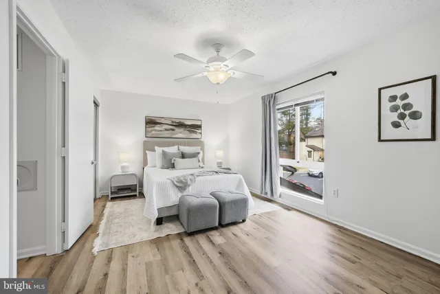 $580,000 | 2316 Glade Bank Way, Reston, VA 20191