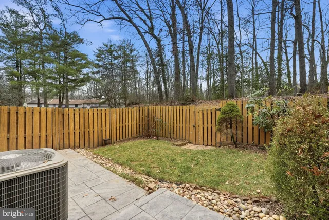 $580,000 | 2316 Glade Bank Way, Reston, VA 20191