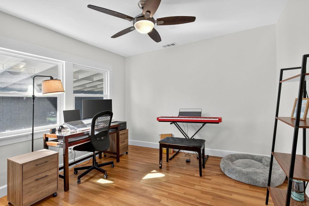 2930 Copley Avenue San Diego, CA 92116 - Photo 16 of 32 2nd bedroom on first level.