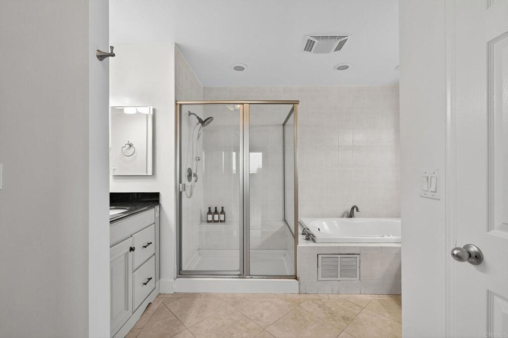 2930 Copley Avenue San Diego, CA 92116 - Photo 23 of 32 Private toilet closet and additional walk in closet.