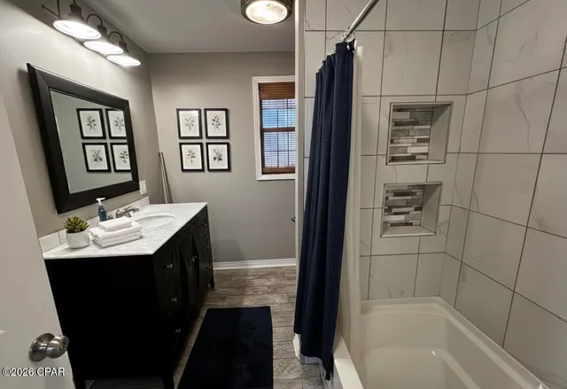 $319,900 | 652 North 2nd Street, Chipley, FL 32428