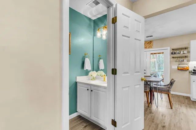 $389,000 | 12 Creek Bend Drive, Summerville, SC 29485