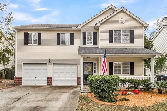 $389,000 | 12 Creek Bend Drive, Summerville, SC 29485