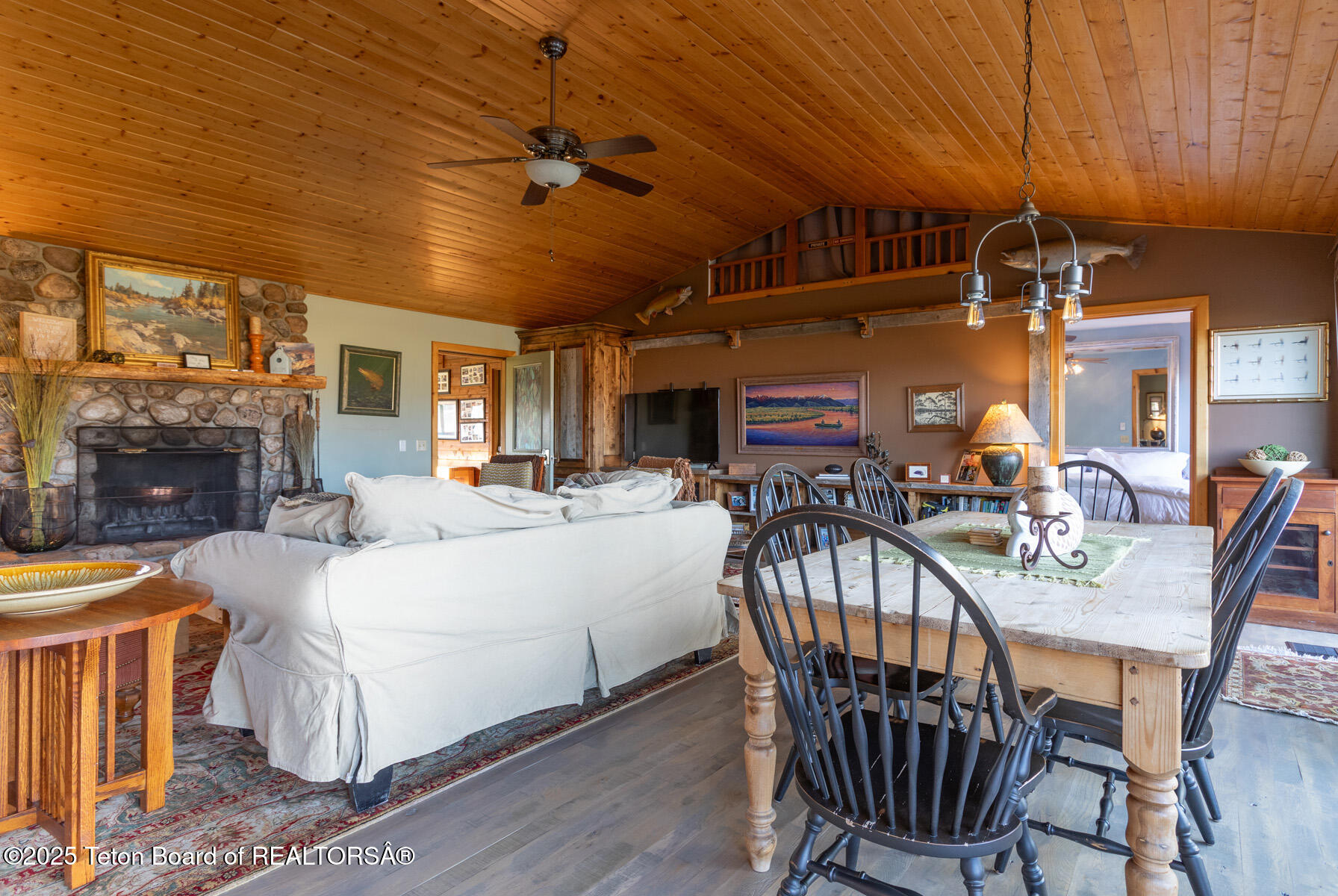 3953 Adams Road Driggs, ID 83422 - Photo 8 of 19 8 Living Room