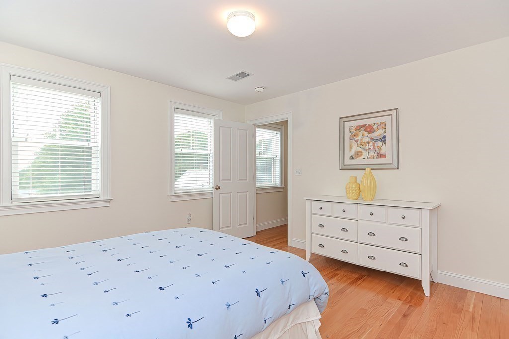 265 Plimpton Street, Unit 265 Walpole, MA 02081 - Photo 17 of 36 Gallery Image 17