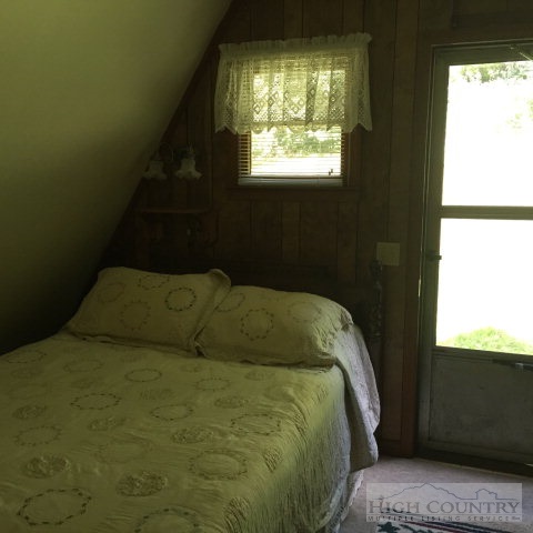 1011 Rhododendron Run Fleetwood, NC 28626 - Photo 7 of 23 Gallery Image 7