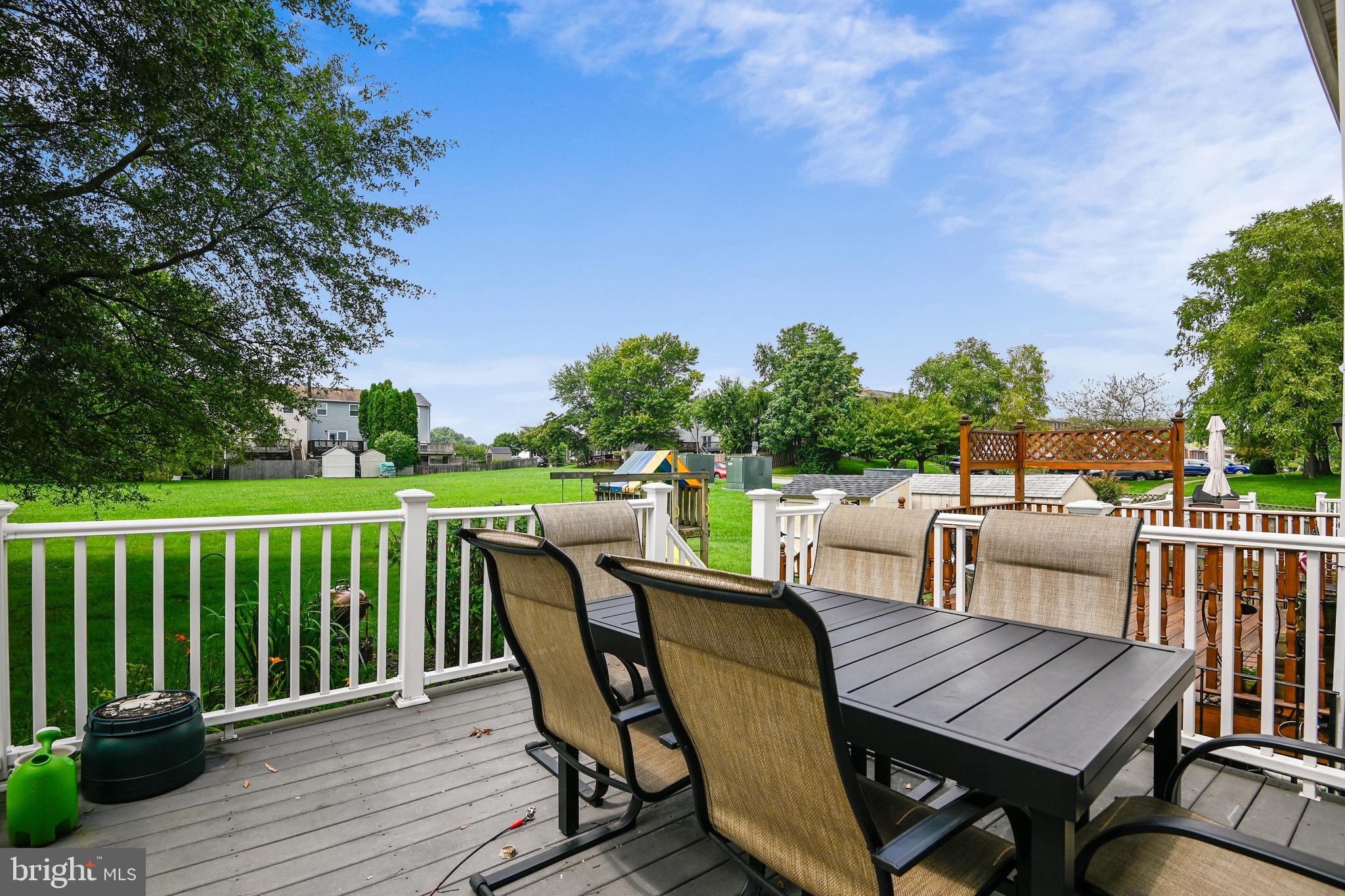 6 Bellfalls Way Nottingham, MD 21236 - Photo 25 of 30 Deck off Kitchen