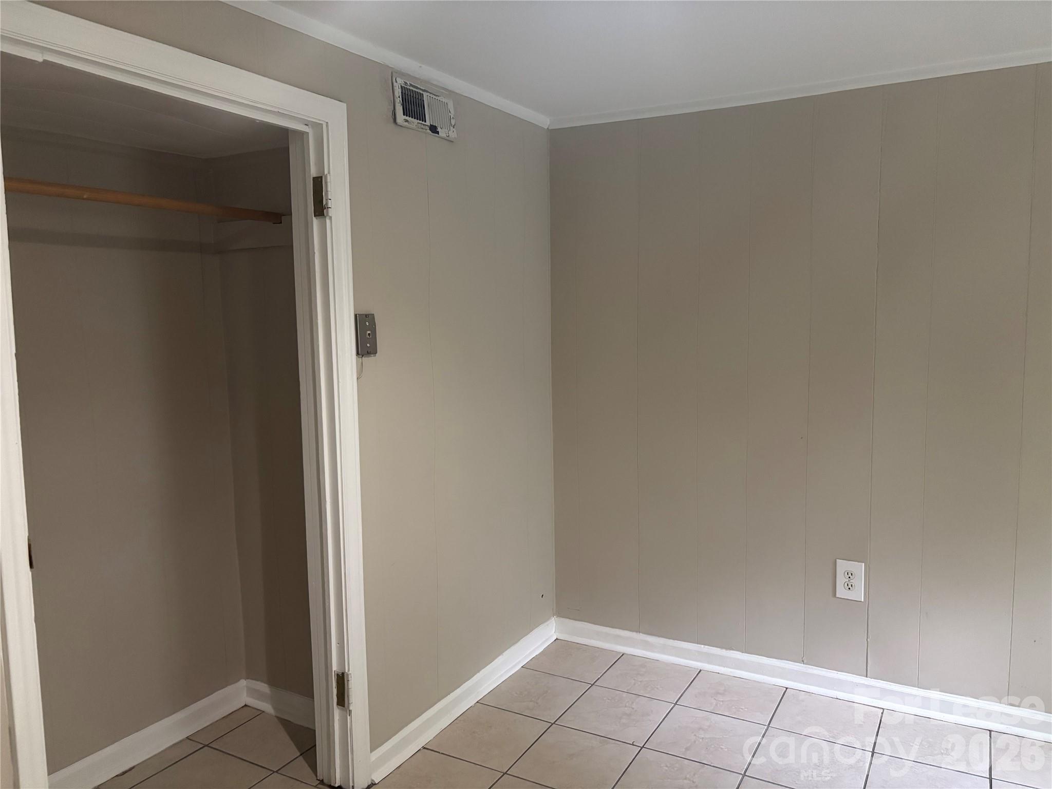 975 Old Charlotte Road Southwest Concord, NC 28027 - Photo 21 of 28 a view of an empty room