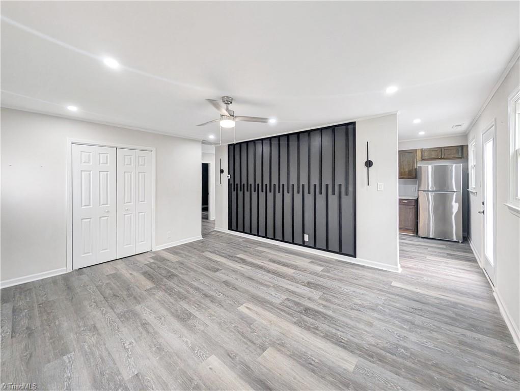 1614 Willow Road Greensboro, NC 27401 - Photo 7 of 16 Living room