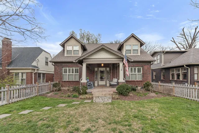 $4,750 | 128 Kenner Avenue, Nashville, TN 37205