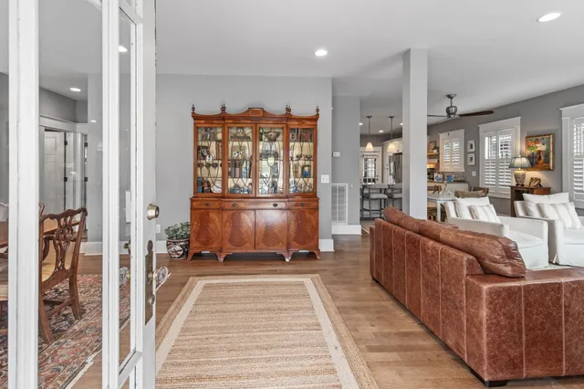 $4,750 | 128 Kenner Avenue, Nashville, TN 37205