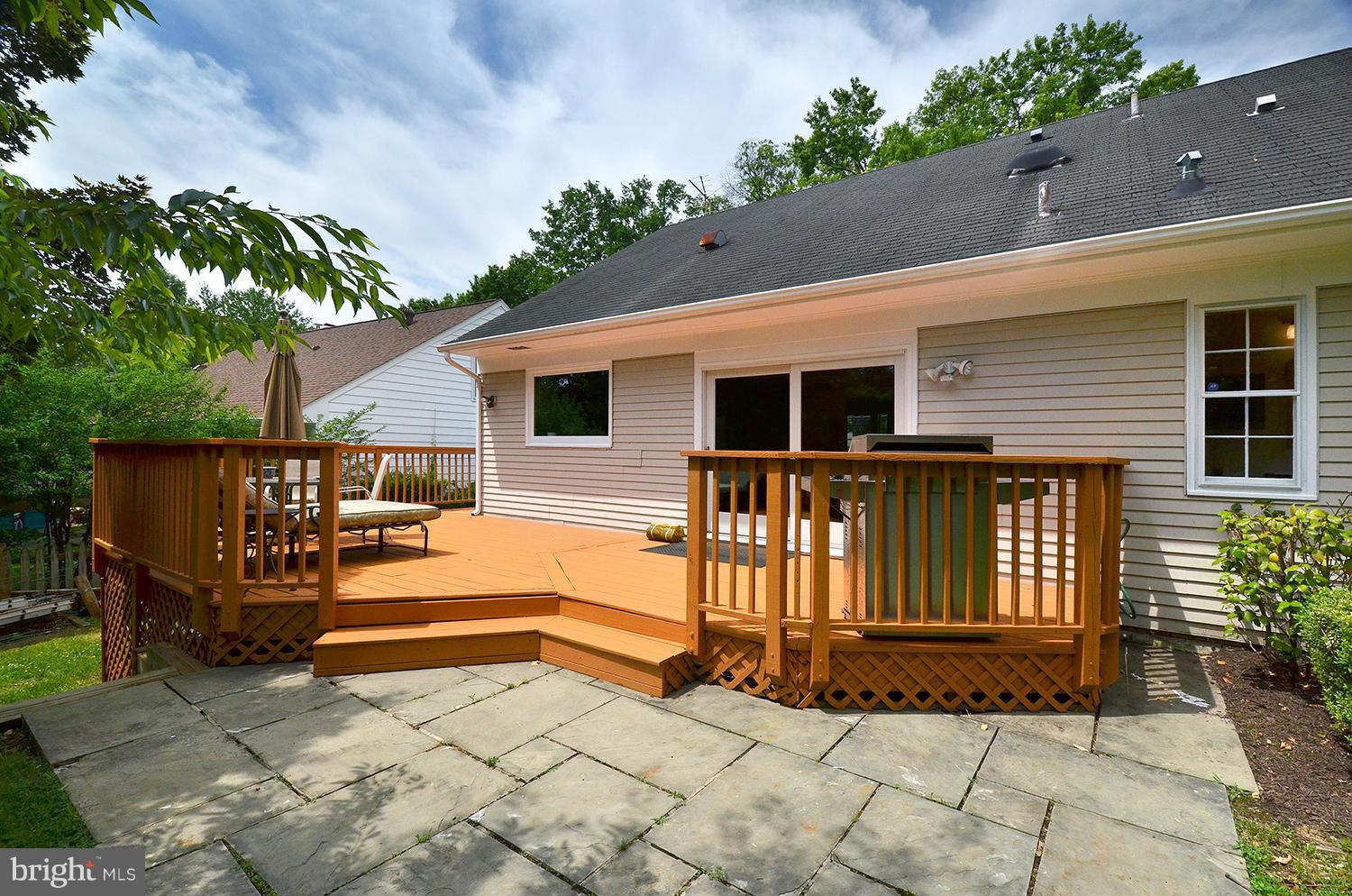 5107 Sangamore Road Bethesda, MD 20816 - Photo 26 of 30 Exterior (Rear)
