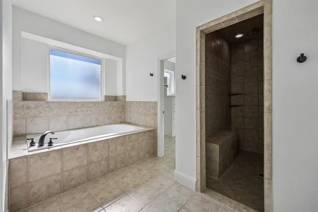 $750,000 | 6400 Rogers Drive, North Richland Hills, TX 76182