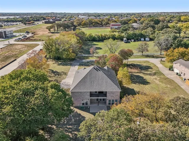 $750,000 | 6400 Rogers Drive, North Richland Hills, TX 76182