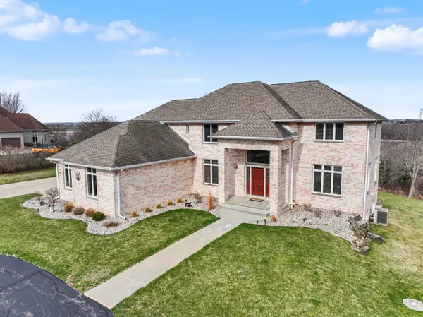 $1,200,000 | 32141 Euphoria Drive, Burlington, WI 53105