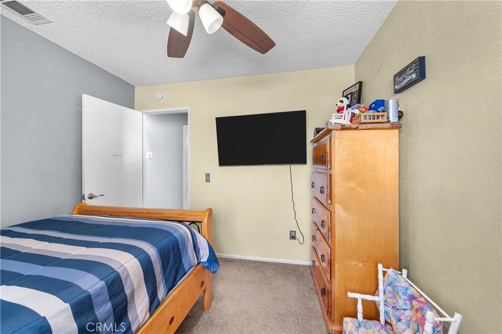 41003 172nd Street East Lancaster, CA 93535 - Photo 12 of 43