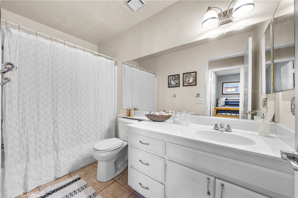 41003 172nd Street East Lancaster, CA 93535 - Photo 13 of 43