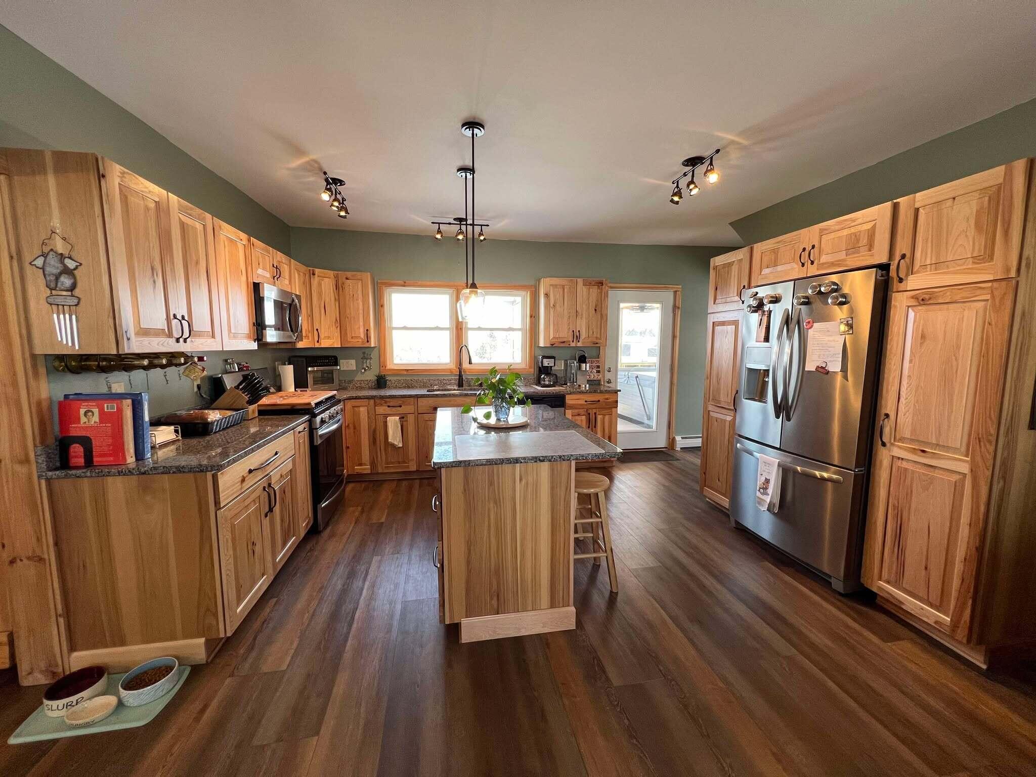 579 Cross Road Washburn, ME 04786 - Photo 8 of 45 Kitchen