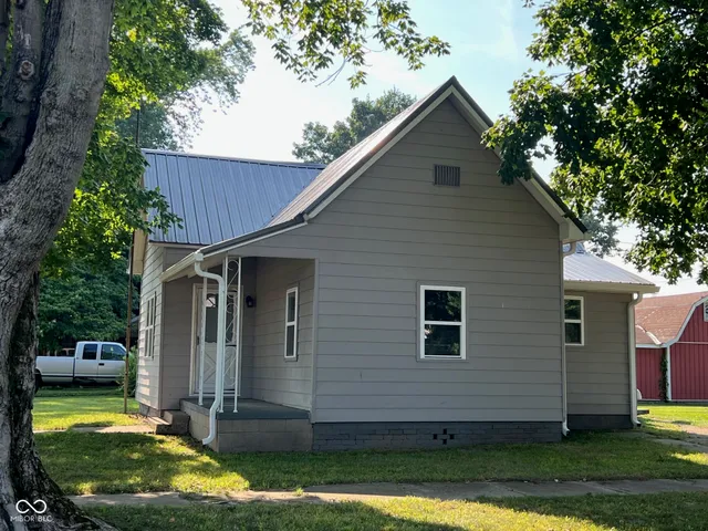 $119,900 | 577 Blue Street, Montezuma, IN 47862