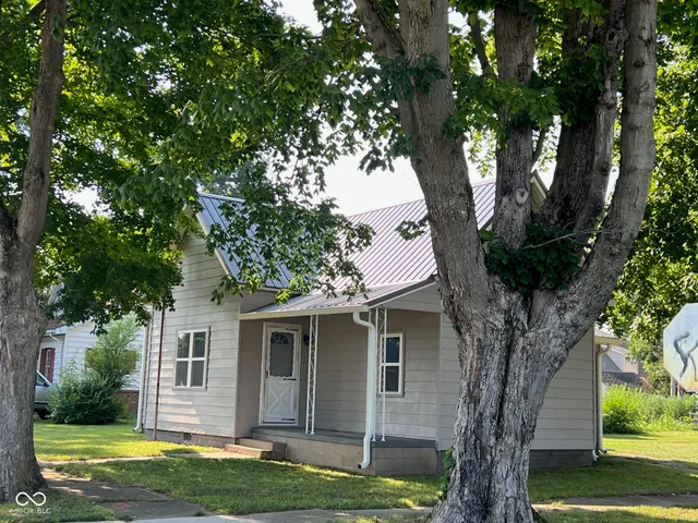 $119,900 | 577 Blue Street, Montezuma, IN 47862