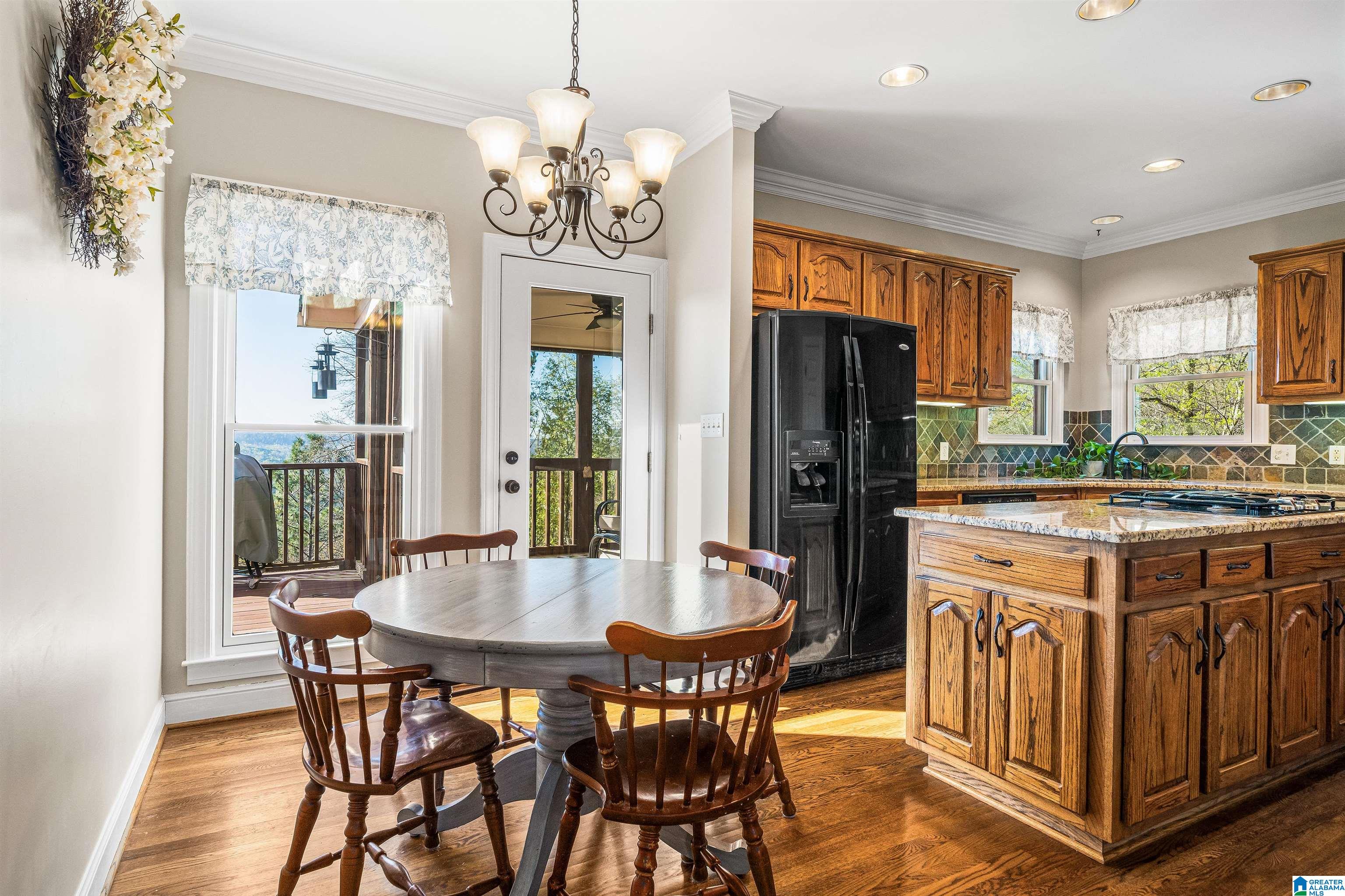 1003 Crest Road Leeds, AL 35094 - Photo 9 of 33 Gallery Image 9