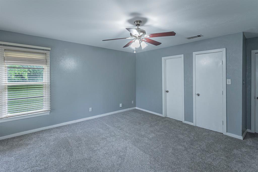 3721 Ruth Road Richland Hills, TX 76118 - Photo 14 of 30