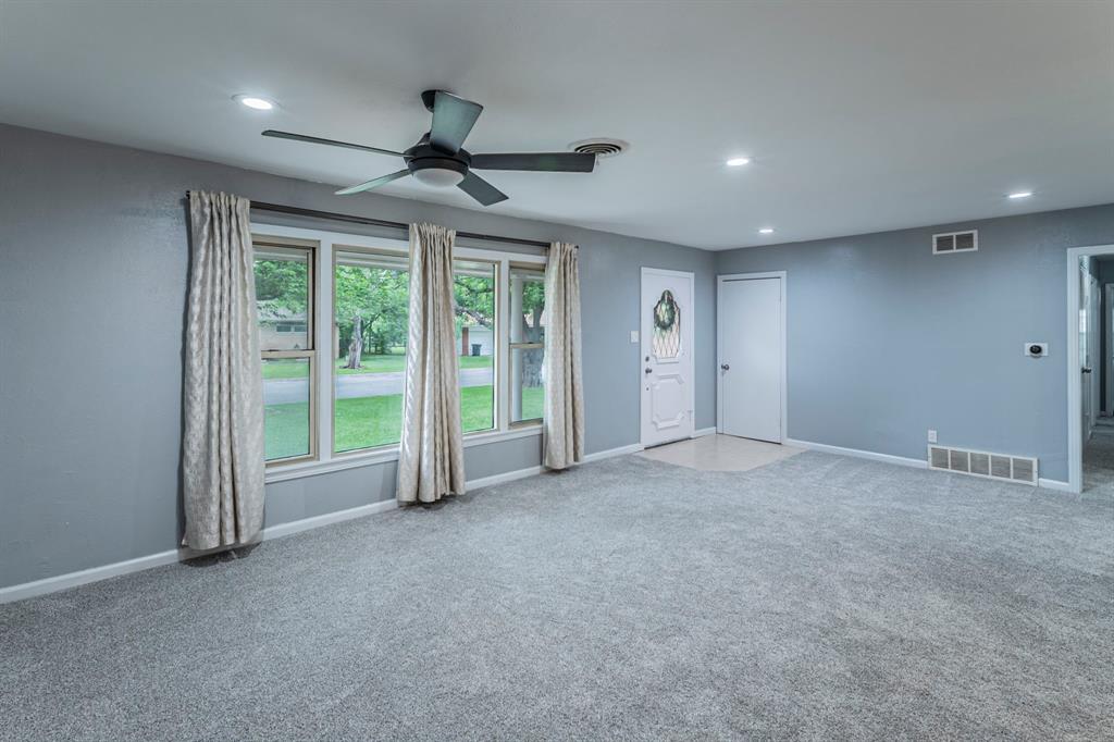 3721 Ruth Road Richland Hills, TX 76118 - Photo 5 of 30 Gorgeous Windows and natural light