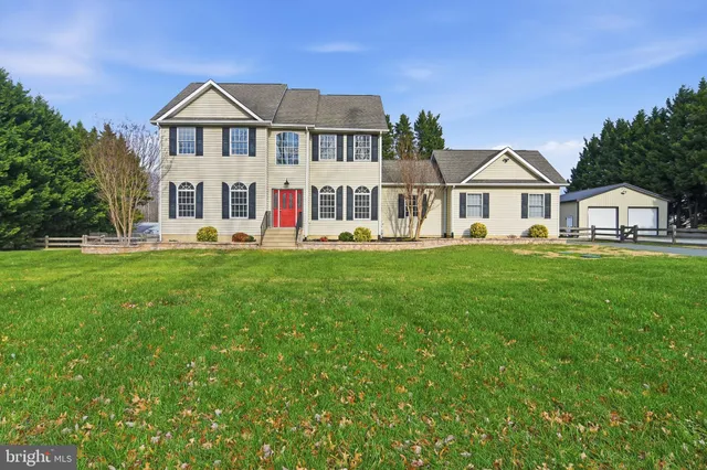 $700,000 | 118 Country Side Lane, Bear, DE 19701