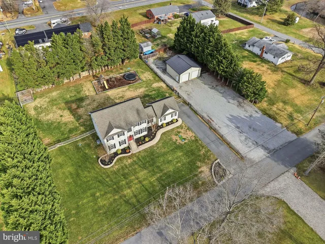a view of a yard with an outdoor space