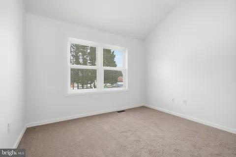 $700,000 | 118 Country Side Lane, Bear, DE 19701