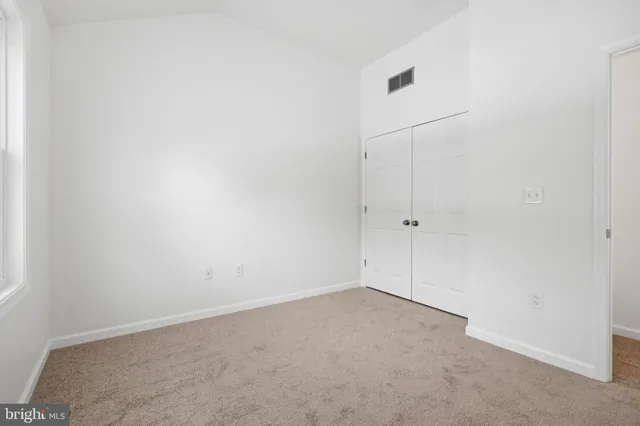 $700,000 | 118 Country Side Lane, Bear, DE 19701